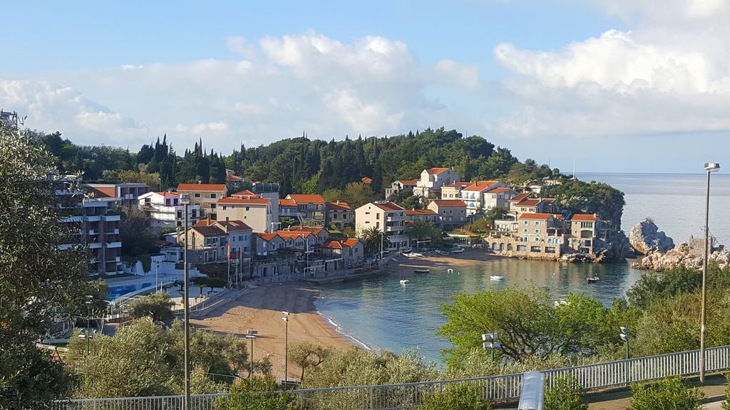Apartments Rino Lux Sveti Stefan Eksteriør bilde