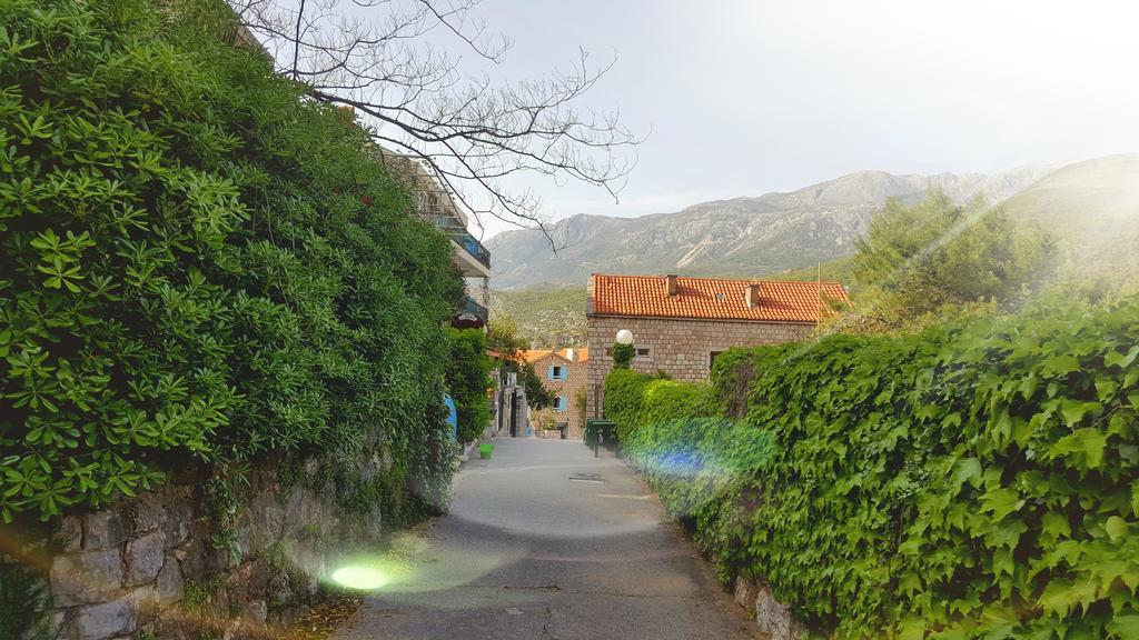 Apartments Rino Lux Sveti Stefan Eksteriør bilde