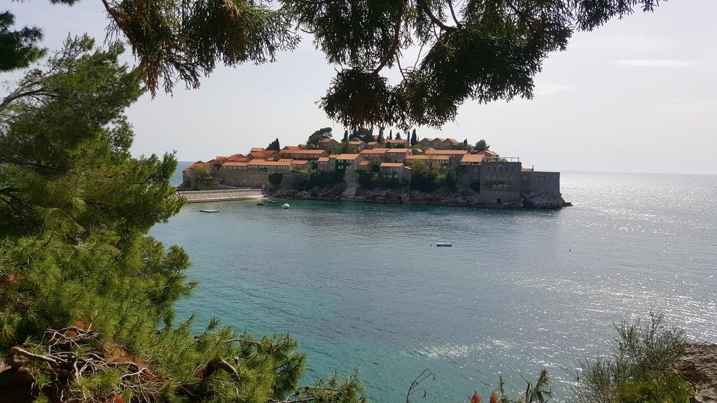 Apartments Rino Lux Sveti Stefan Eksteriør bilde