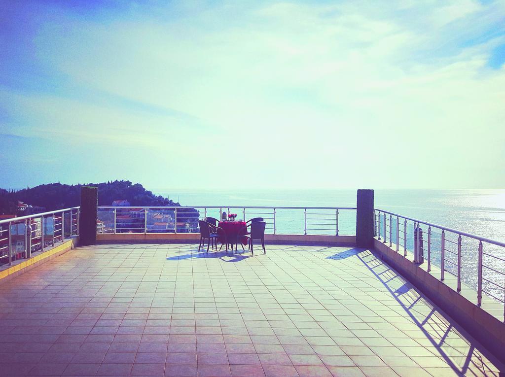 Apartments Rino Lux Sveti Stefan Eksteriør bilde